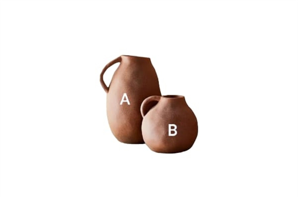 VASO_IN_TERRACOTTA_PANCIUTO_CON_MANICO_CM_23_H